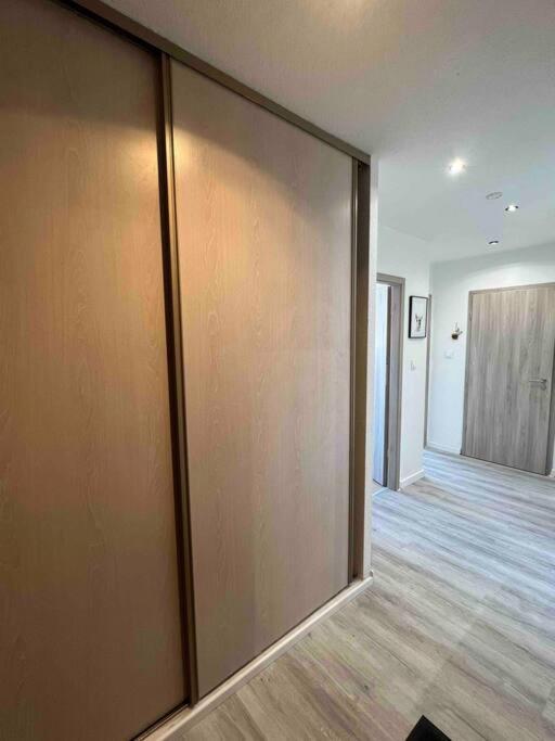 Adorable Appartement Strasbourg Neudorf Parking Sous Sol Exterior foto