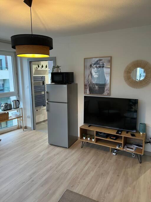 Adorable Appartement Strasbourg Neudorf Parking Sous Sol Exterior foto