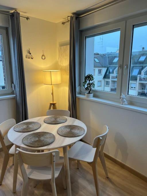 Adorable Appartement Strasbourg Neudorf Parking Sous Sol Exterior foto